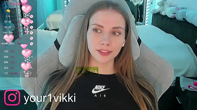 Snapshot of Vikki_Cheese chatting on 12-04-24, 11:57 Vikki Cheese online show from 12-04-24, 11:57