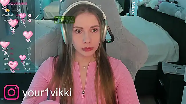 Snapshot of Vikki_Cheese chatting on 12-06-24, 10:30 Vikki Cheese online show from 12-06-24, 10:30