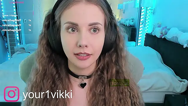 Snapshot of Vikki_Cheese chatting on 02-07-25, 11:34 Vikki Cheese online show from 02-07-25, 11:34