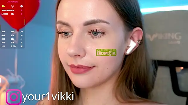 Snapshot of Vikki_Cheese chatting on 03-02-25, 03:37 Vikki Cheese online show from 03-02-25, 03:37