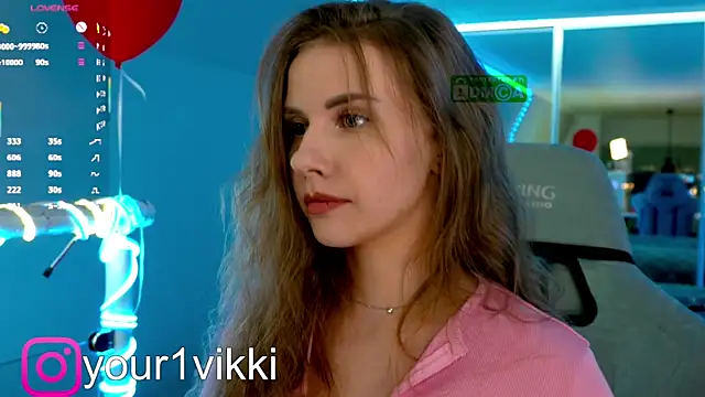 Snapshot of Vikki_Cheese chatting on 03-15-25, 02:35 Vikki Cheese online show from 03-15-25, 02:35