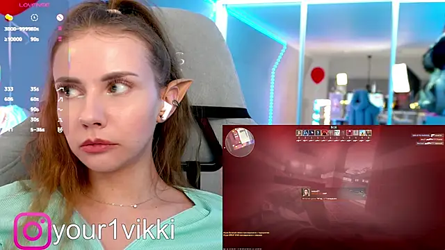 Snapshot of Vikki_Cheese chatting on 03-17-25, 04:40 Vikki Cheese online show from 03-17-25, 04:40