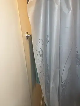 demonslayerr999 online show from 02-07-25, 04:46