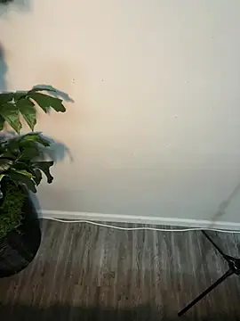 demonslayerr999 online show from 03-21-25, 06:05