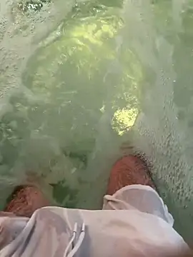 demonslayerr999 online show from 02-11-26, 04:50