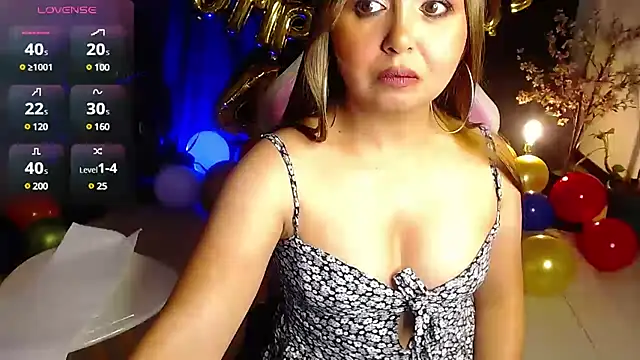 Snapshot of rose_meyer chatting on 02-03-25, 04:20 rose meyer online show from 02-03-25, 04:20