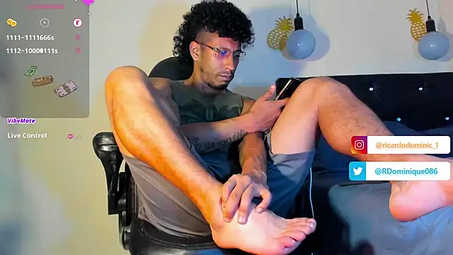 Snapshot of FuckHardlove chatting on 01-30-25, 05:09 FuckHardlove online show from 01-30-25, 05:09