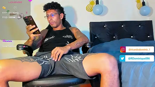 Snapshot of FuckHardlove chatting on 02-02-25, 10:39 FuckHardlove online show from 02-02-25, 10:39