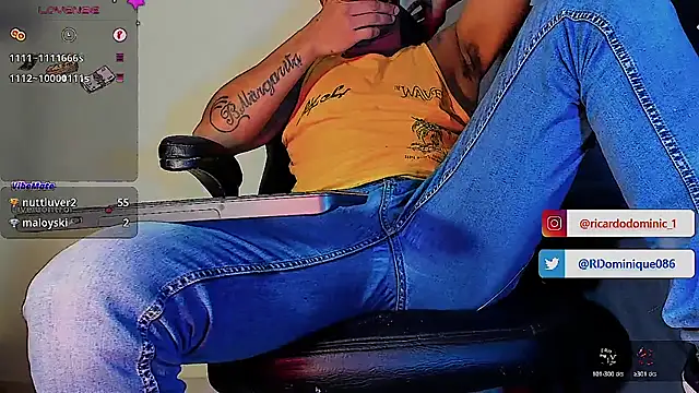 Snapshot of FuckHardlove chatting on 02-27-25, 10:20 FuckHardlove online show from 02-27-25, 10:20