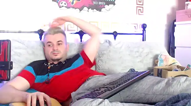 Snapshot of erotico69xxx chatting on 02-20-25, 10:48 erotico69xxx online show from 02-20-25, 10:48