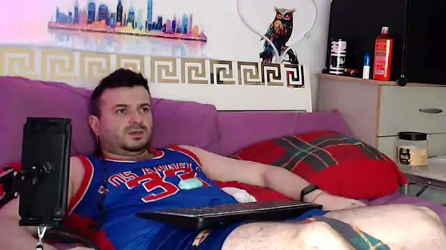 Snapshot of erotico69xxx chatting on 05-04-26, 11:28 erotico69xxx online show from 05-04-26, 11:28
