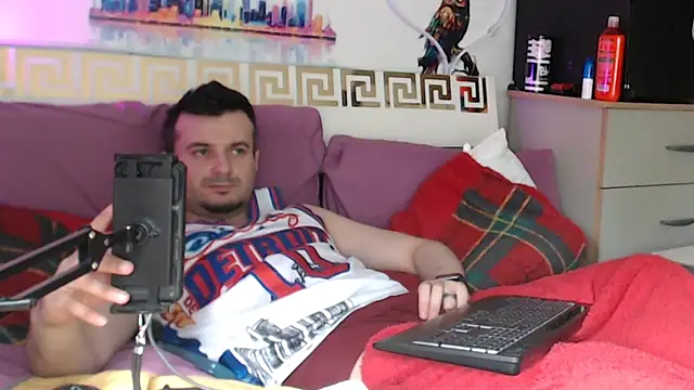 Snapshot of erotico69xxx chatting on 05-11-26, 04:15 erotico69xxx online show from 05-11-26, 04:15