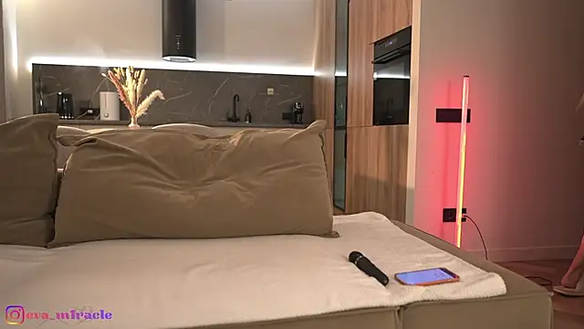 eva m1racle  online show from 04-24-26, 09:17