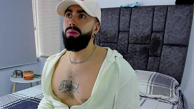 Zack Froone online show from 02-05-25, 04:58