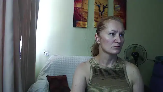 AmellyGrand online show from 07-18-26, 01:04