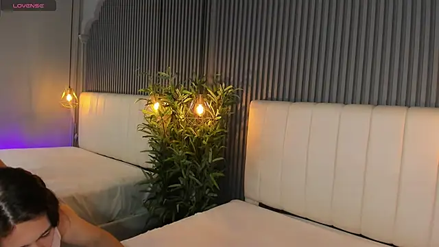 SaraRiley online show from 01-14-26, 10:36