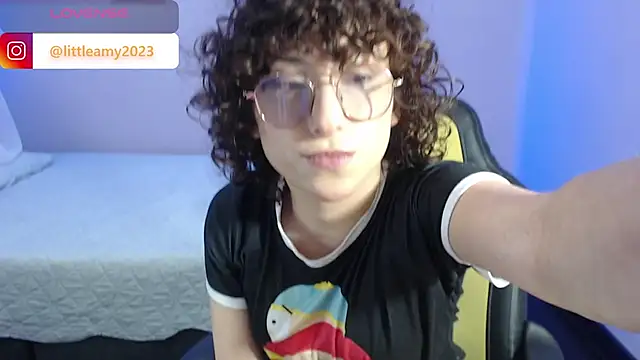 Snapshot of little__amy_ chatting on 01-26-25, 12:58 little  amy  online show from 01-26-25, 12:58