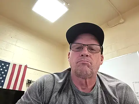Cockrub1 online show from 05-01-26, 06:56