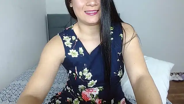 Snapshot of celeste_2023 chatting on 09-21-25, 02:57 celeste 2023 online show from 09-21-25, 02:57