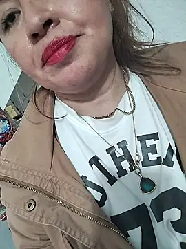 isabellacen online show from 10-16-25, 02:29