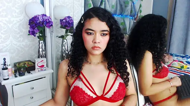 Snapshot of Angela_lovee chatting on 01-24-25, 05:32 Angela lovee online show from 01-24-25, 05:32