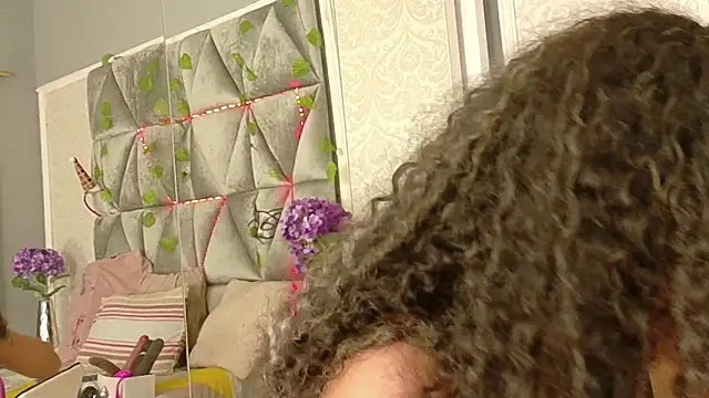 Snapshot of Angela_lovee chatting on 09-16-25, 12:28 Angela lovee online show from 09-16-25, 12:28