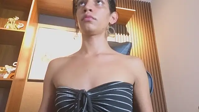 Alahia Rodriguez online show from 04-27-26, 08:07