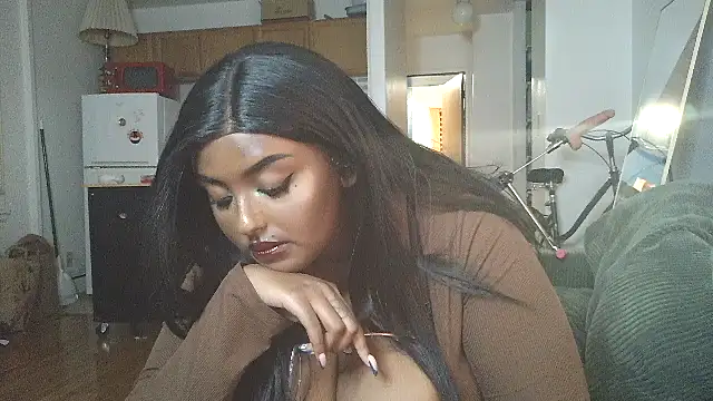 SiminFox online show from 09-25-25, 02:26