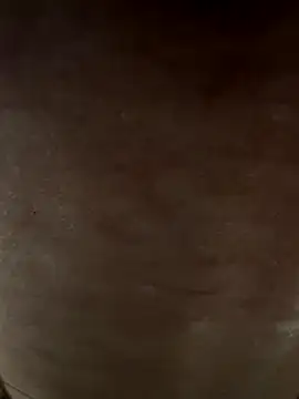 Snapshot of youngTJ chatting on 09-28-25, 02:00 youngTJ online show from 09-28-25, 02:00