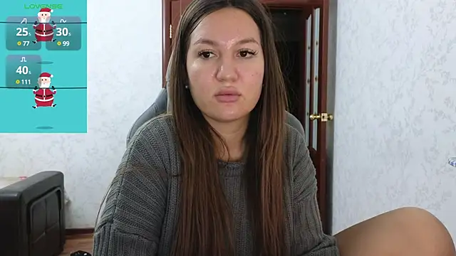 Snapshot of Nelly_Fischer chatting on 12-26-24, 05:19 Nelly Fischer online show from 12-26-24, 05:19