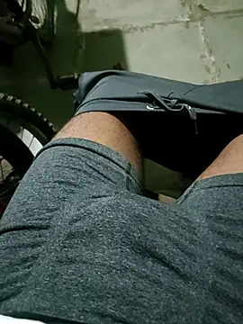 samlord261 online show from 04-23-26, 03:03