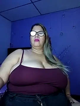 EllisW8 online show from 11-25-25, 12:05