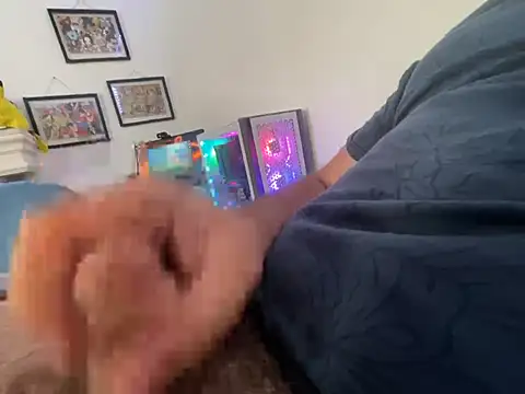 HardlyaBrigade online show from 06-11-26, 07:34