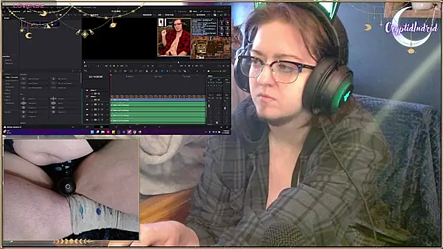 Snapshot of CryptidIndrid chatting on 02-12-25, 09:01 CryptidIndrid online show from 02-12-25, 09:01