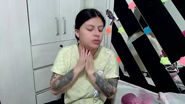 katery wok11 online show from 11-10-25, 05:23