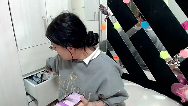 katery wok11 online show from 11-27-25, 05:37