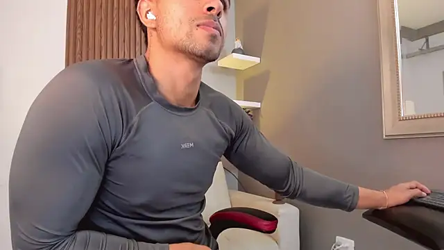 liam collins21 online show from 02-21-25, 03:10