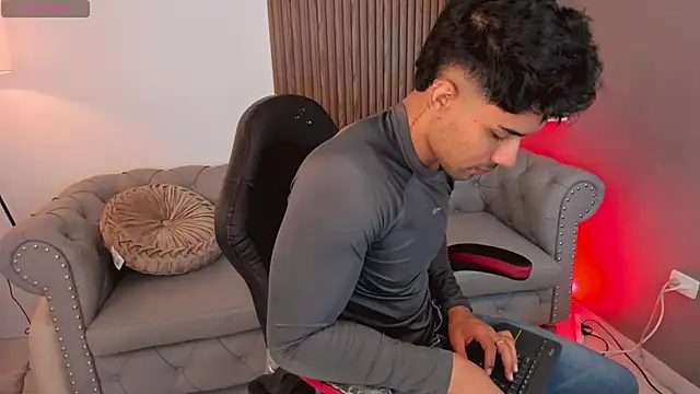 liam collins21 online show from 03-08-25, 11:48