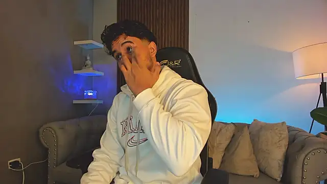 liam collins21 online show from 02-25-26, 12:15