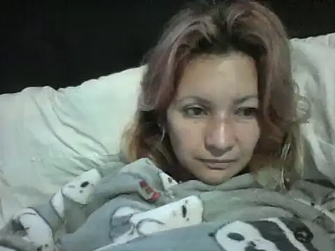 Snapshot of Paulita_x3 chatting on 02-15-25, 11:17 Paulita x3 online show from 02-15-25, 11:17