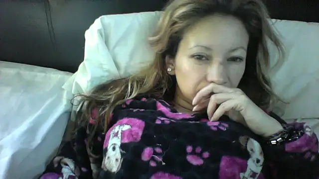 Snapshot of Paulita_x3 chatting on 03-22-25, 11:32 Paulita x3 online show from 03-22-25, 11:32