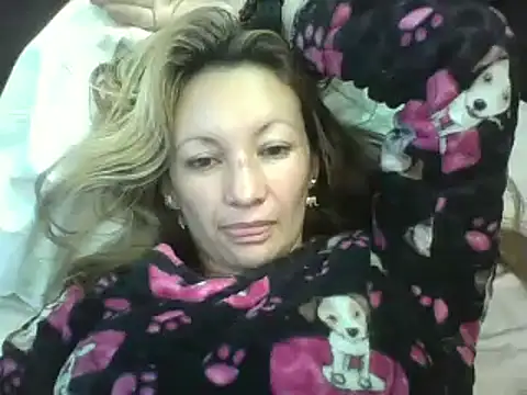 Snapshot of Paulita_x3 chatting on 02-28-26, 12:28 Paulita x3 online show from 02-28-26, 12:28