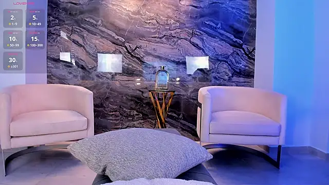 Snapshot of SofiaReyes1 chatting on 02-09-25, 11:57 SofiaReyes1 online show from 02-09-25, 11:57