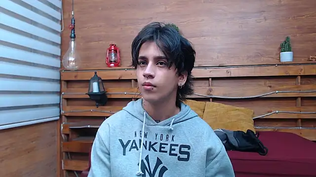 alex 477 online show from 02-18-26, 11:39