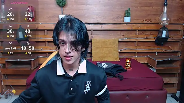 alex 477 online show from 04-25-26, 01:41