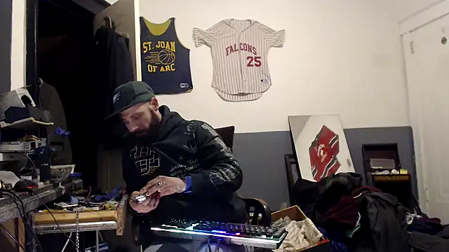 sledge901 online show from 02-02-25, 02:17