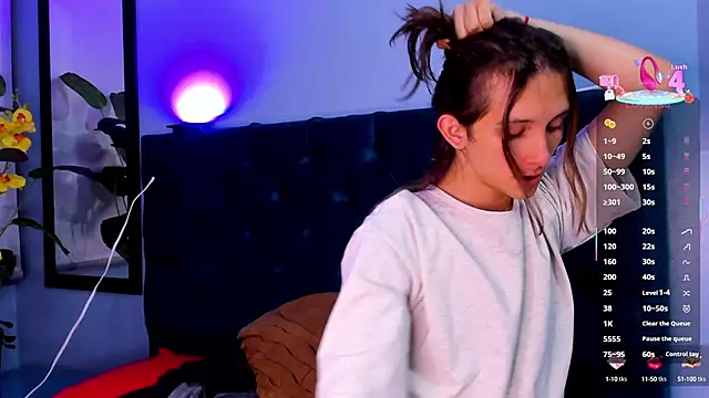 Feniix   online show from 09-16-25, 05:19