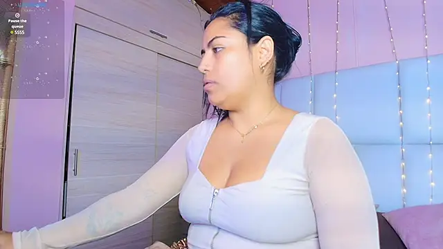 kiana cream online show from 03-05-25, 11:38