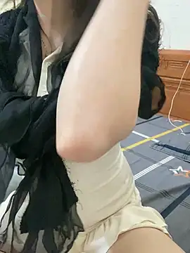 Ruby bear online show from 03-09-25, 12:53