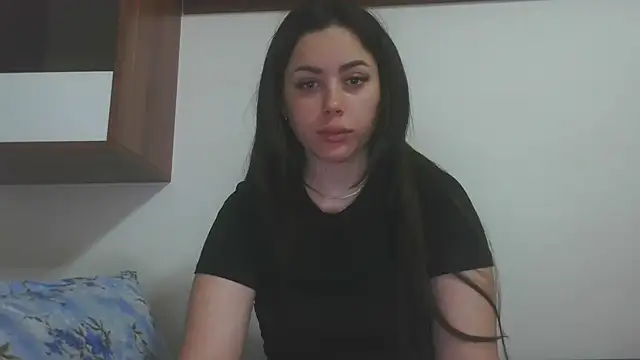 LovelyJulliette online show from 05-12-26, 03:53